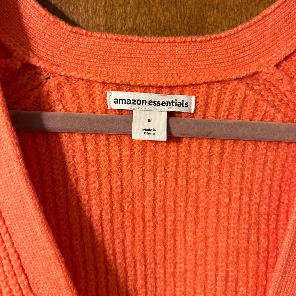 Amazon Essentials Ribbed Blouson Cardigan - Picture 9 of 9
